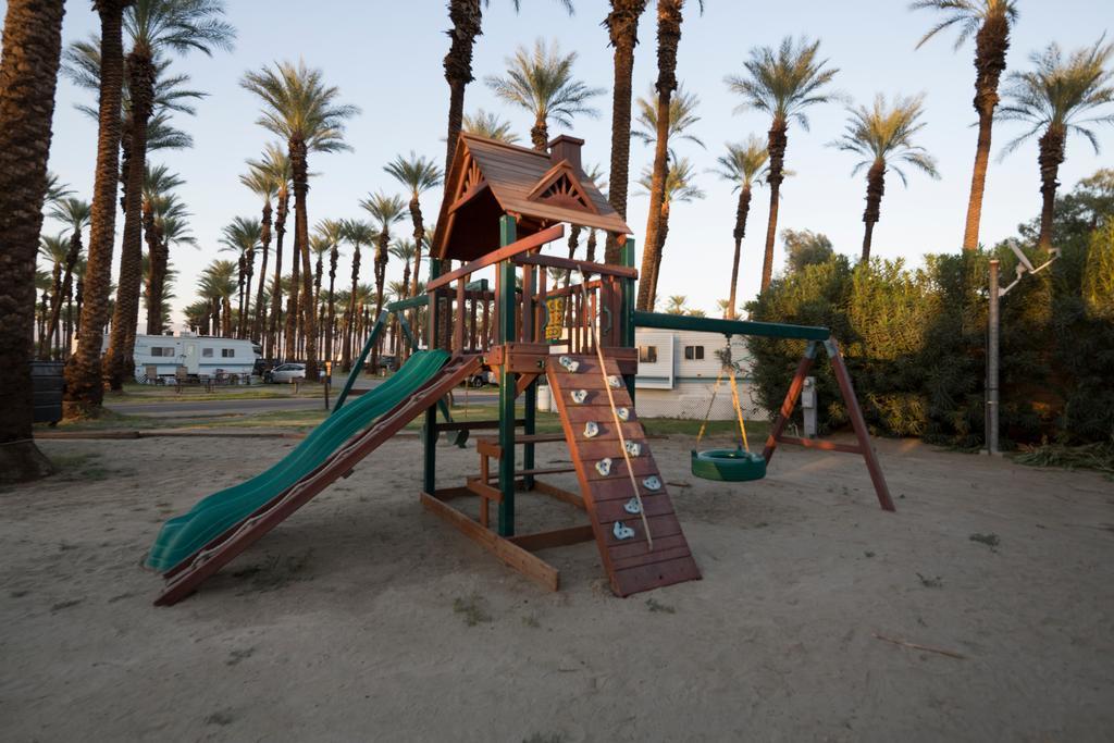 Palm Springs Camping Resort Cabin 3 Palm Desert Dış mekan fotoğraf